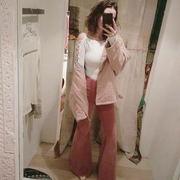 M E E T  Y O U R  P O S H E R // ellie! 🌹 - Picture 8 of 8